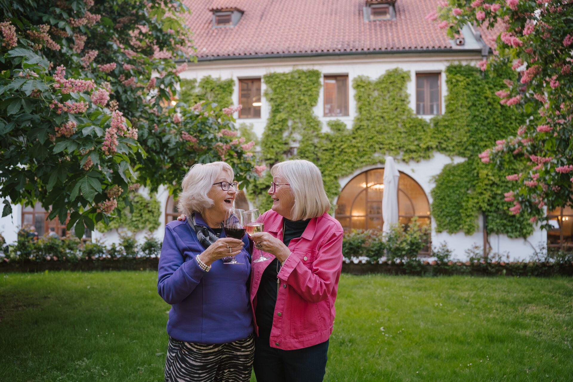 Large TUA Prague Brewery Dinner Heather Sue