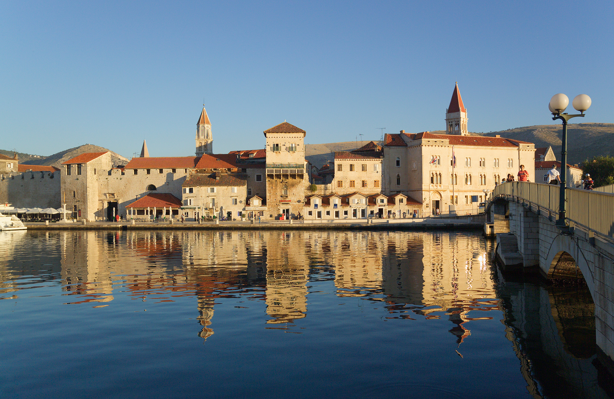 quayside-trogir-dalmatia-croatia-gettyimages-141838951.jpg