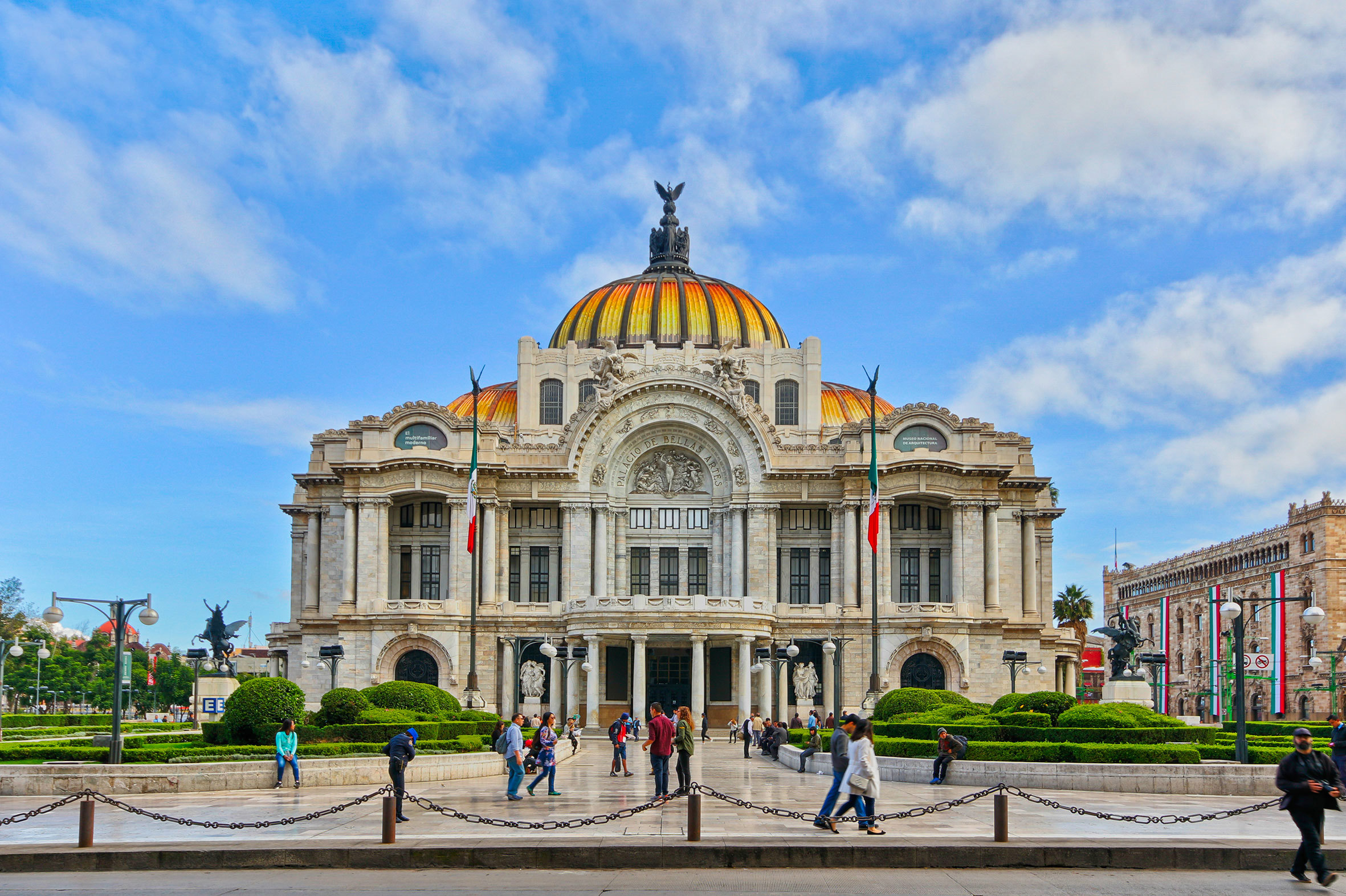 palacio-de-bellas-artes-mexico-city-mexico.jpg