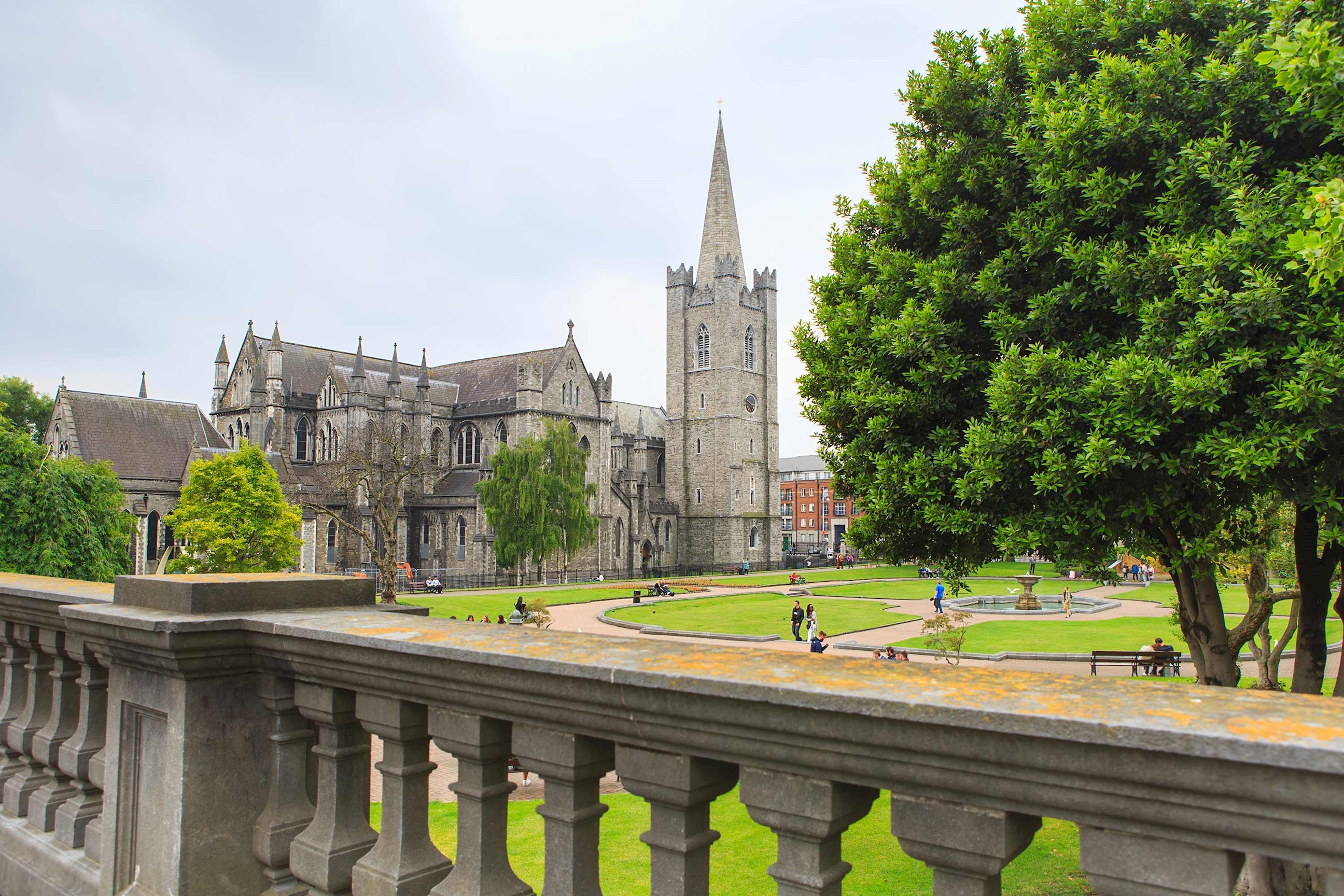 st-patricks-park-dublin-ireland.jpg