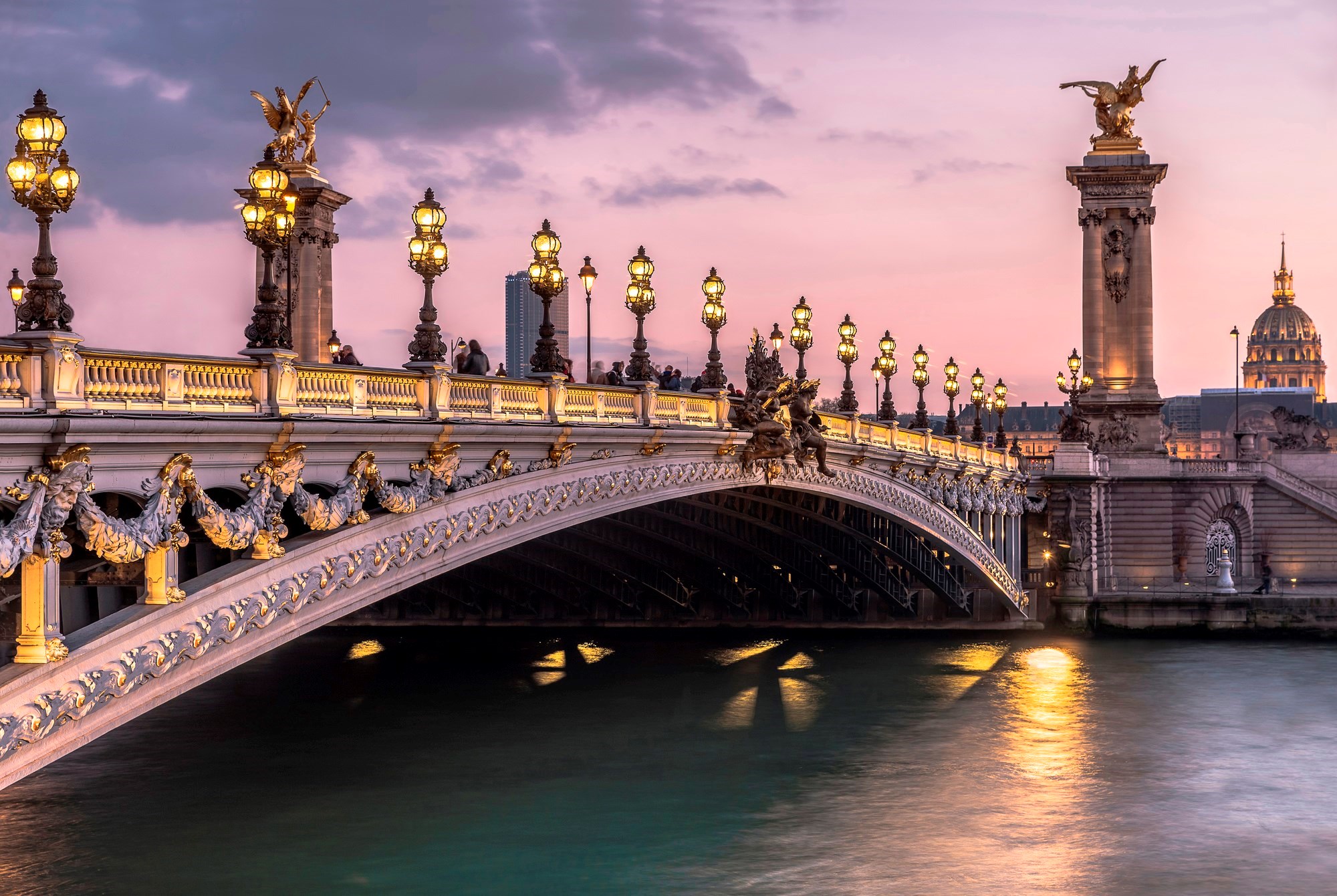 23_pont-alexandre-iii-bridge-paris-france-rtd.jpg
