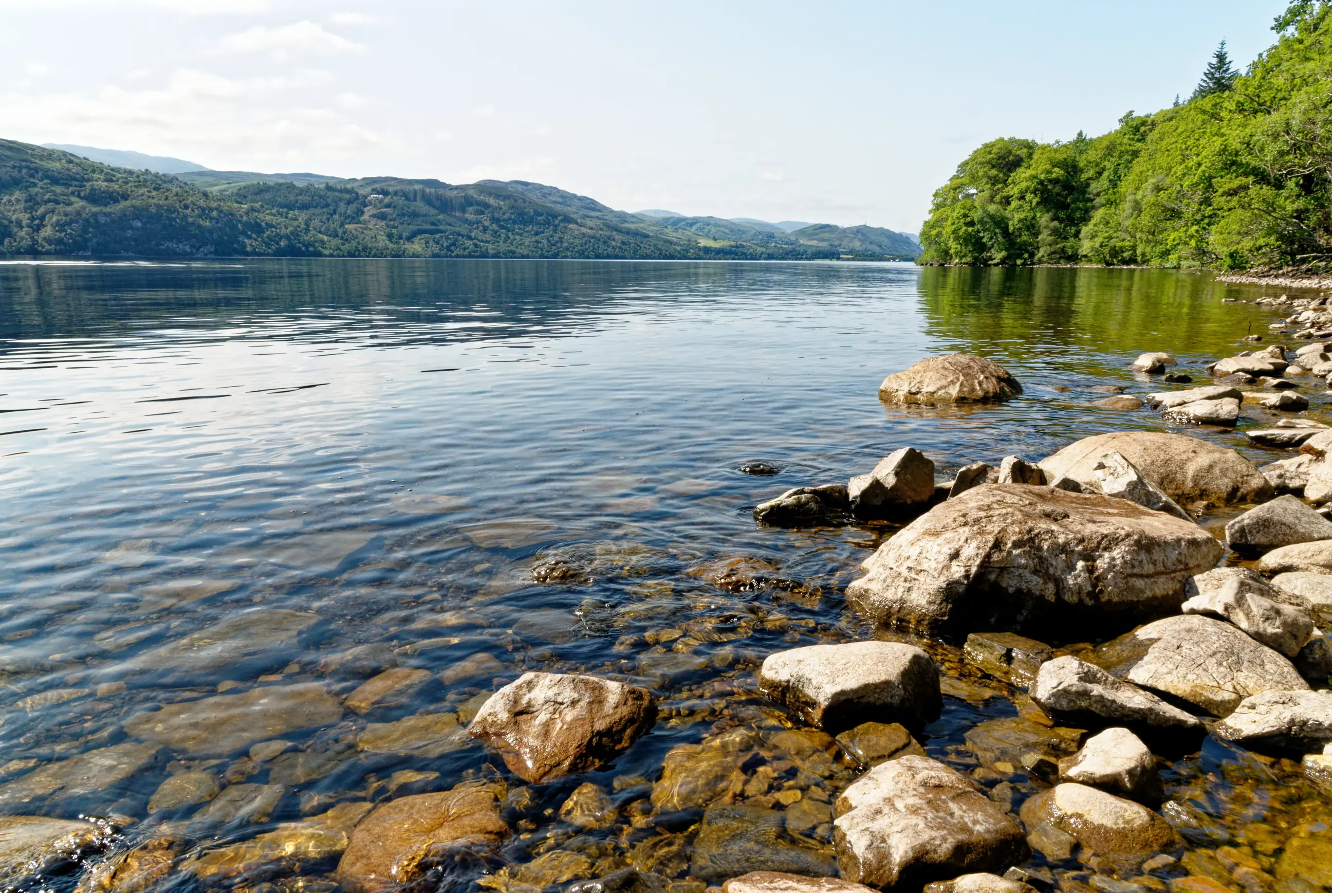 day-hero-scottish-highlands-loch-ness-scotland-1352104660.webp