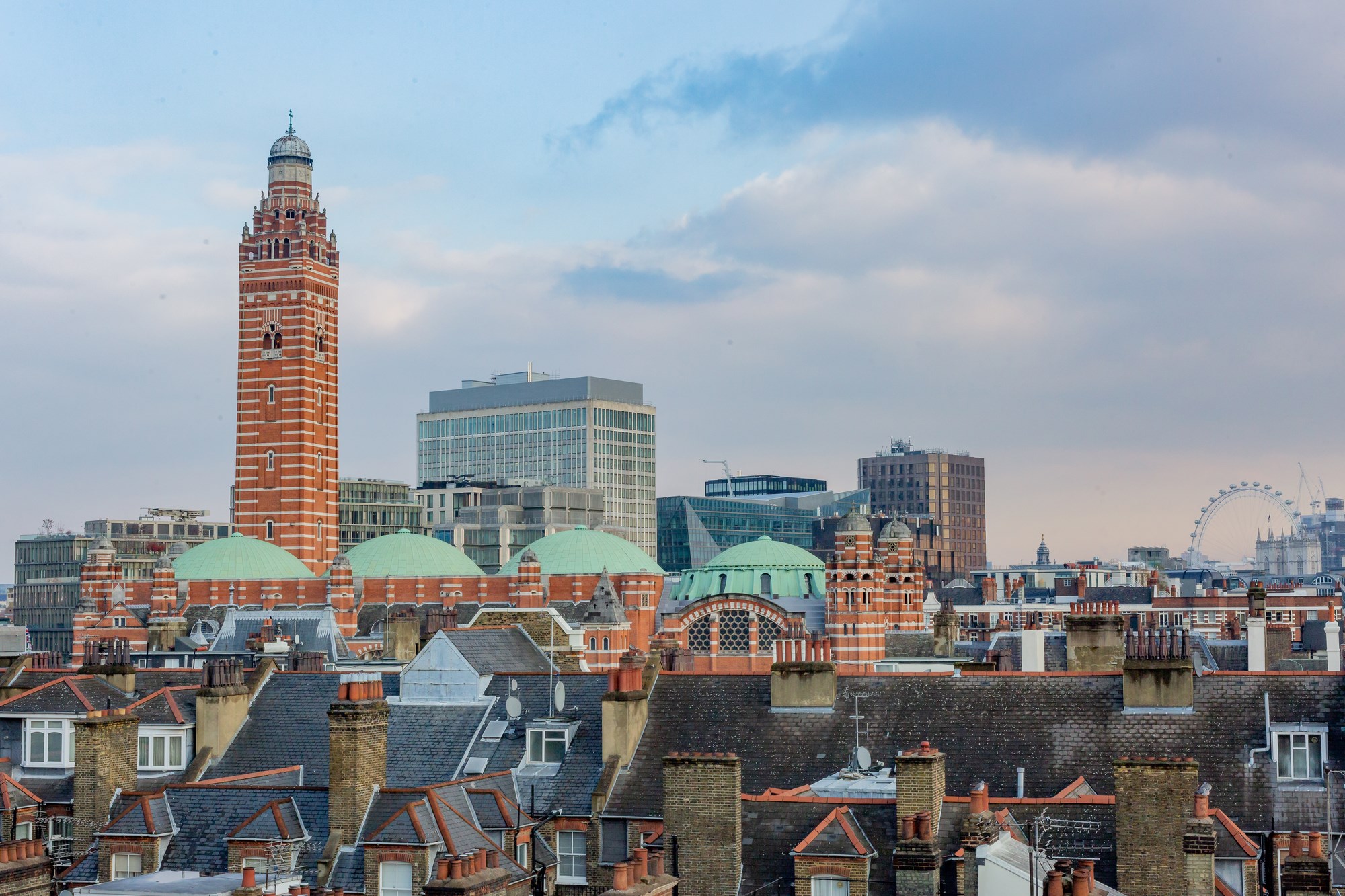 3-park-plaza-victoria-london-england-view.jpg