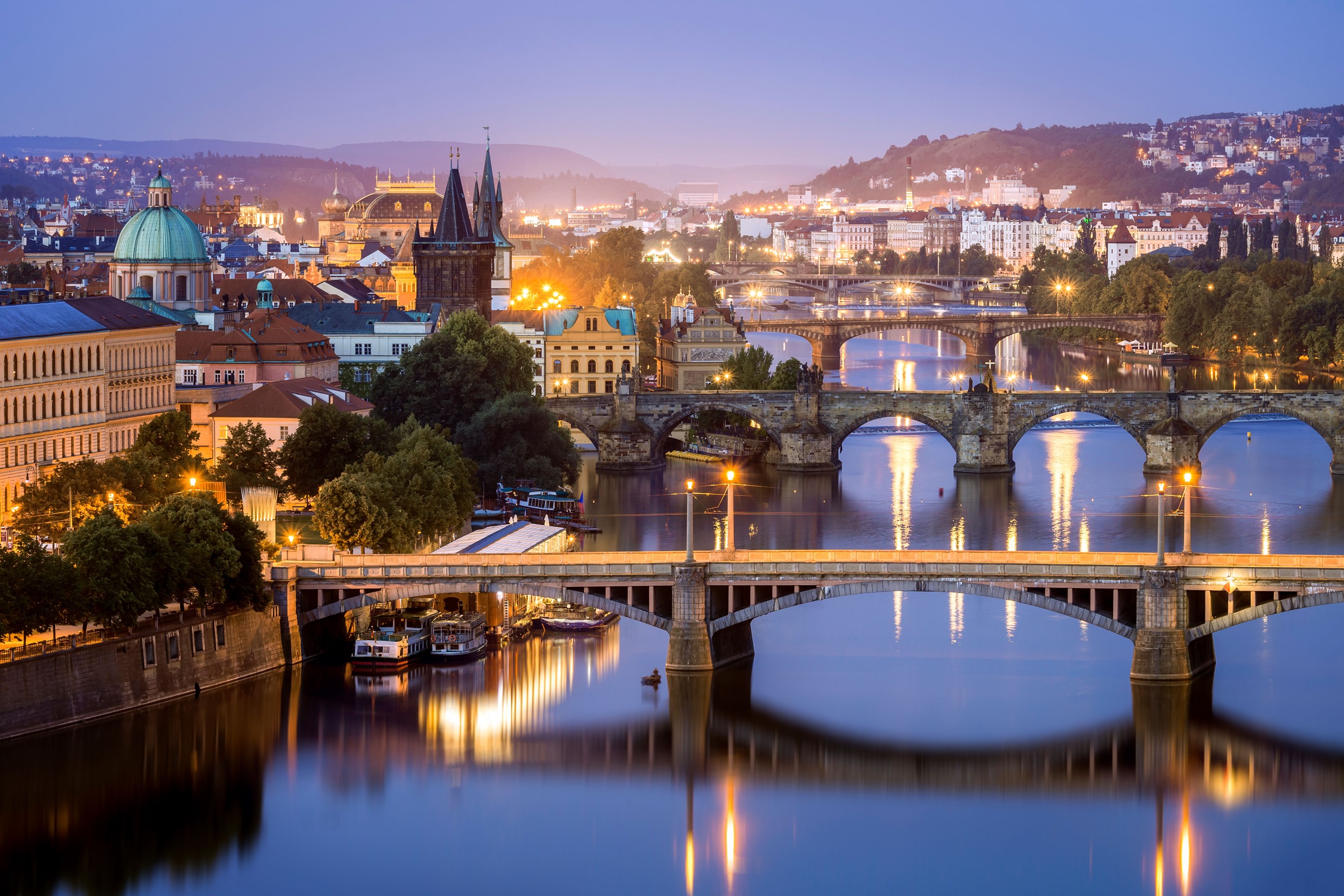 prague-evening-drive-vltava-cruise-prague-czech-republic.jpg