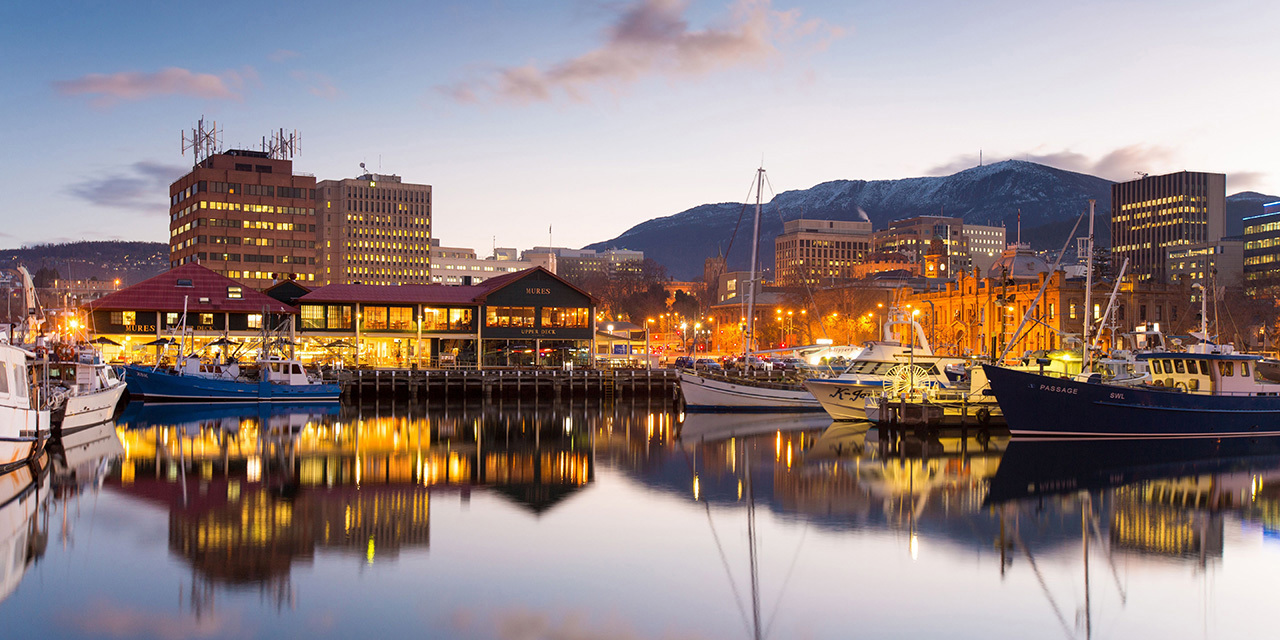 hobart-waterfront-at-night-day-1.jpg