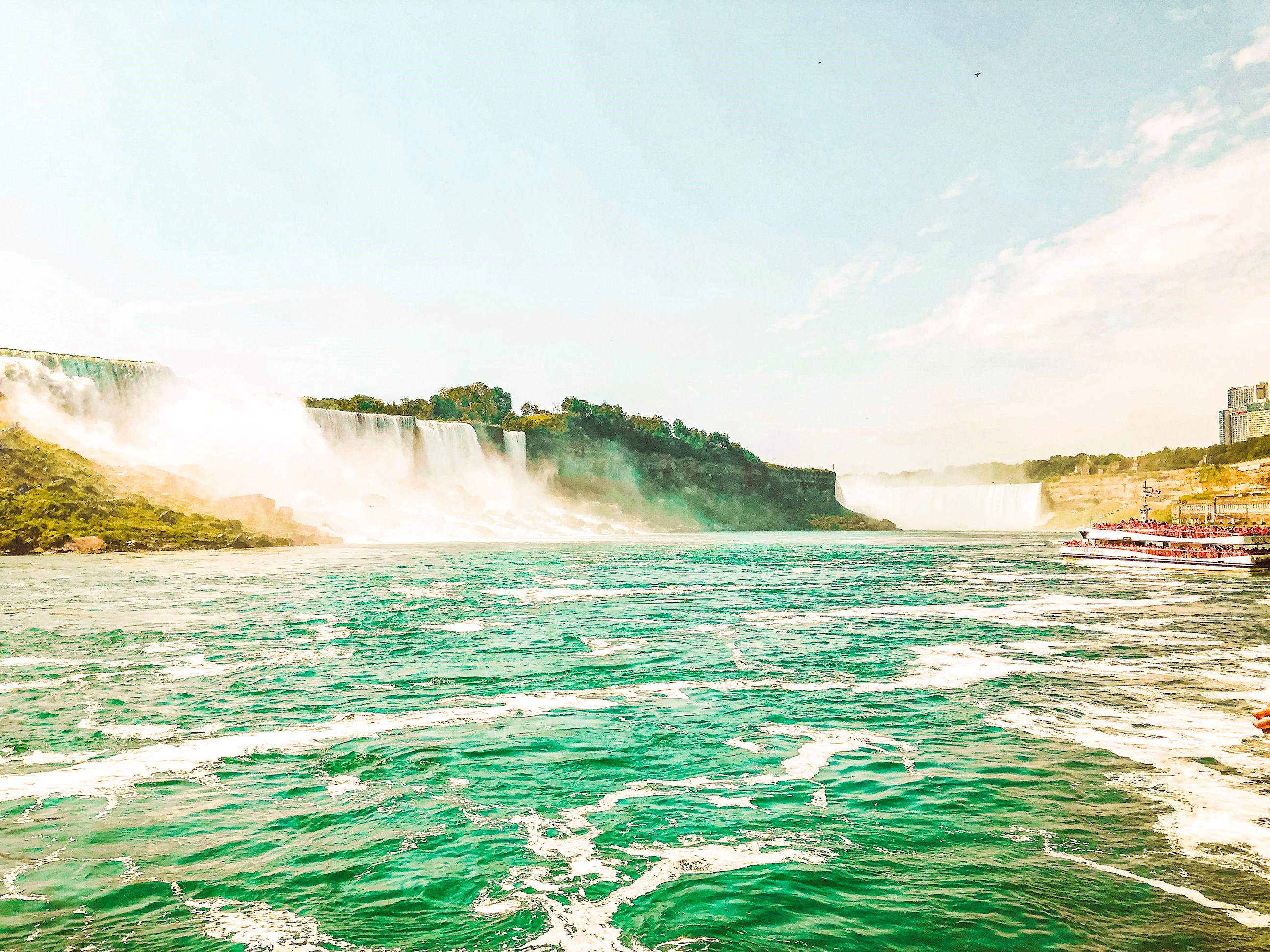 niagara-falls-ontario-canada-tt.jpg