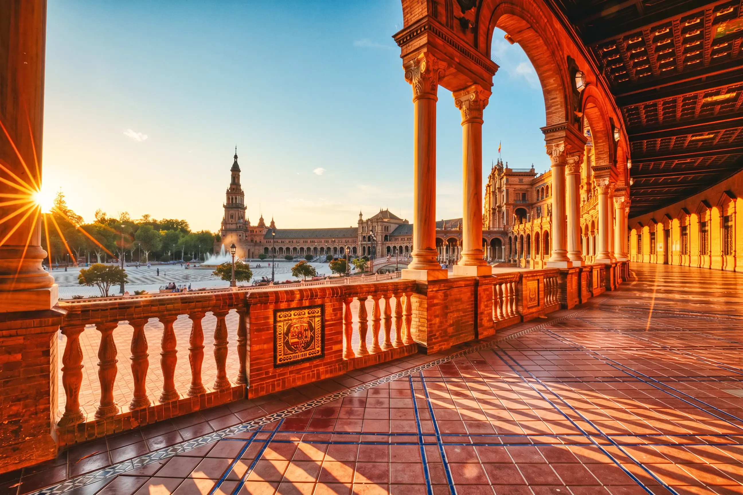day-hero-sunset-plaza-de-espana-in-seville-spain.webp