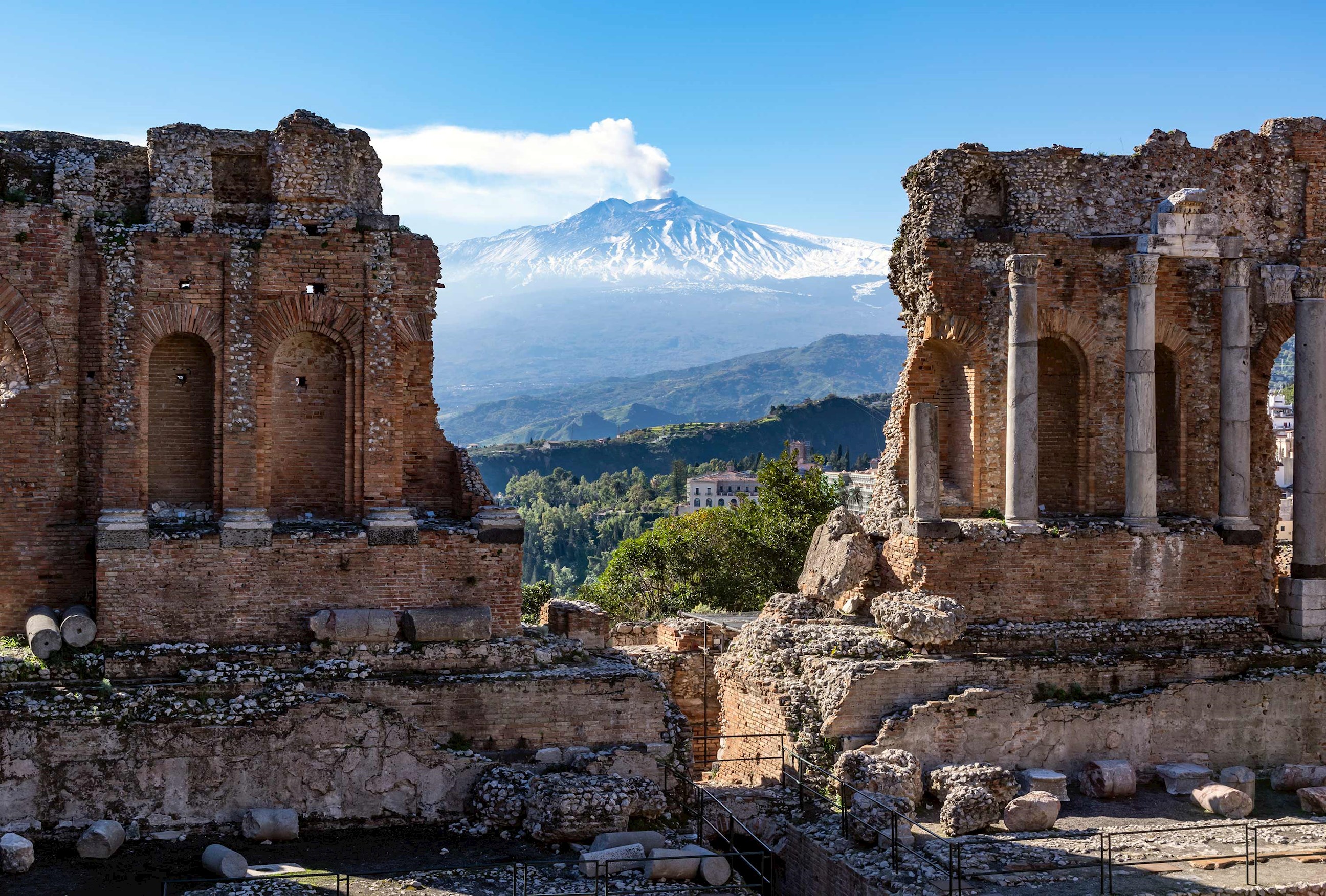 tour of southern italy and sicily