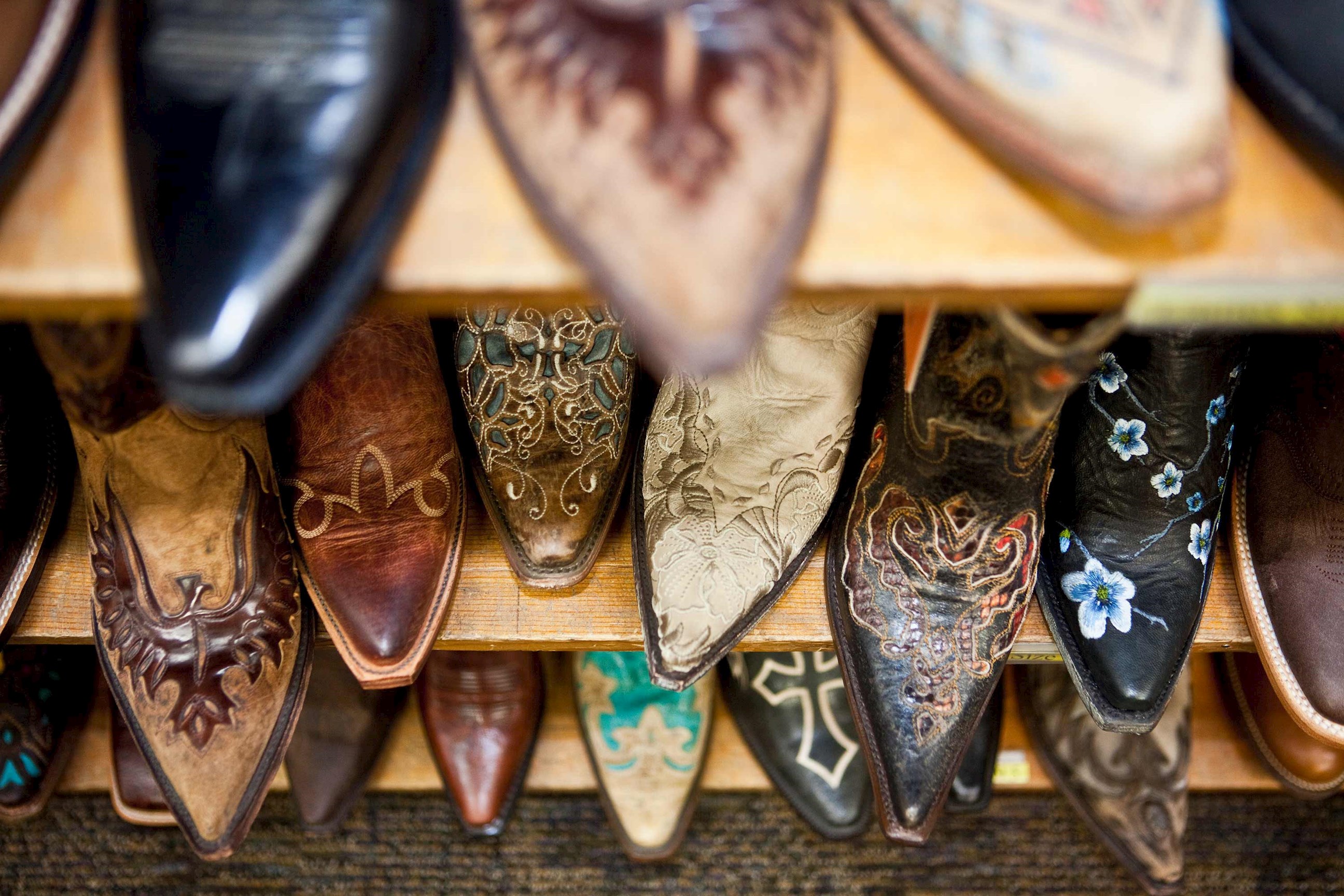 cowboy-boots-nashville-usa.jpg