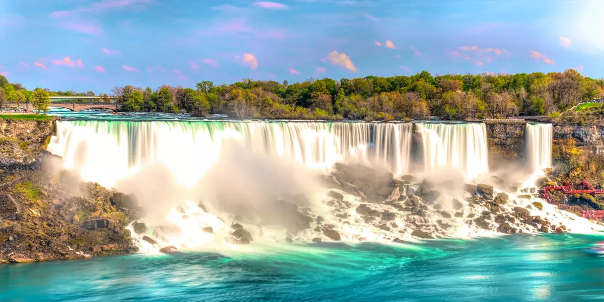Sunny day in Niagara Falls, Canada