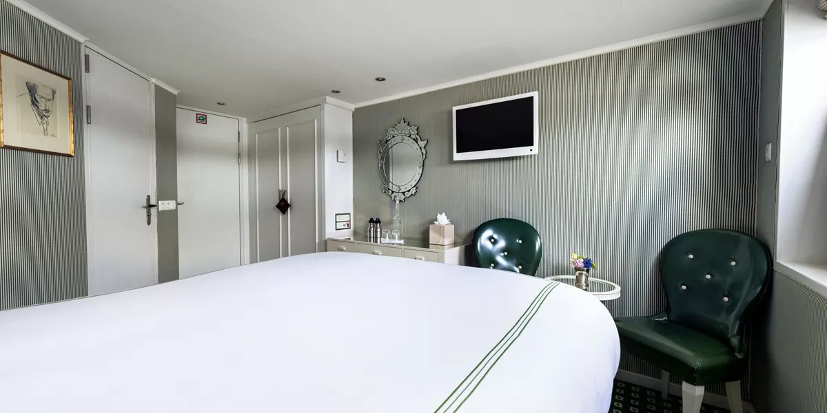 Classic Room aboard the Trafalgar Verity