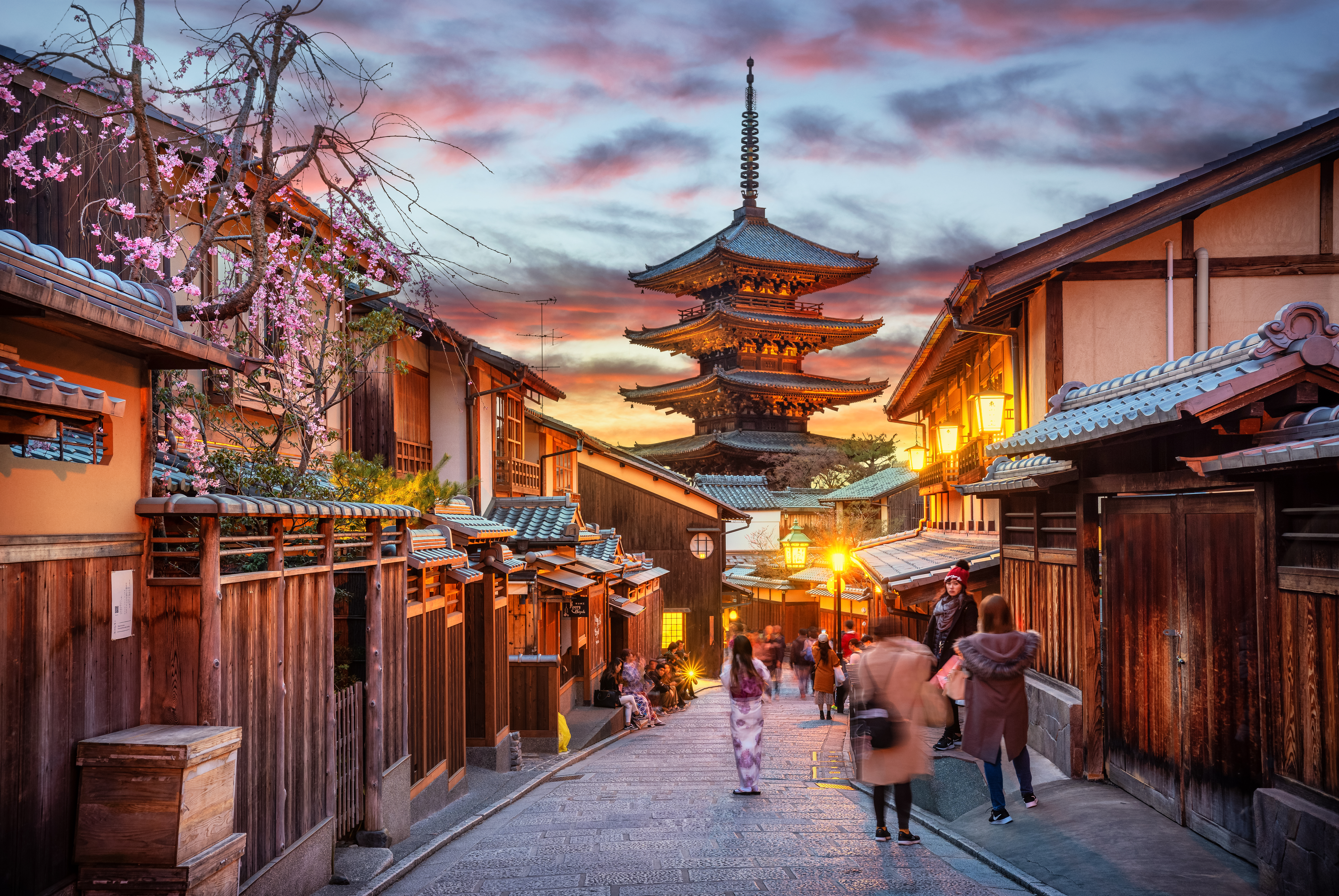 Yasaka Pagoda In Gion At Sunset, Kyoto, Japan 1149107495