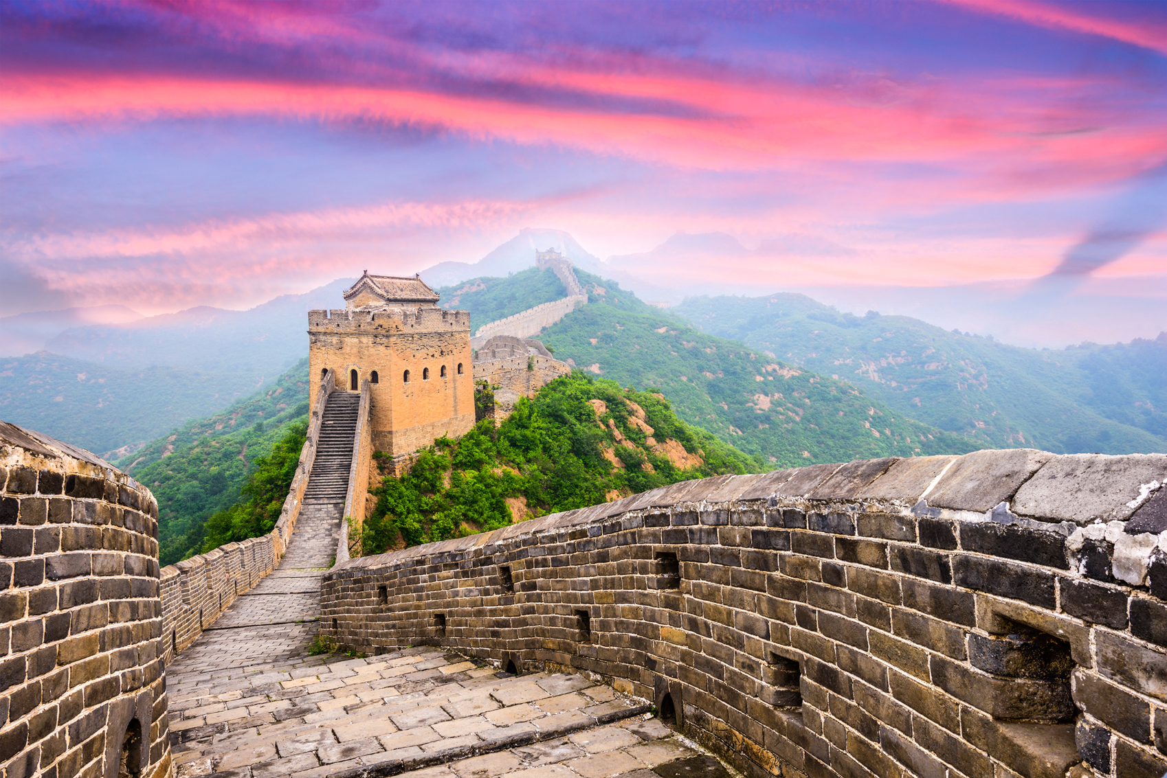 TripAdvisor Top 25 Landmarks Great-Wall-of-China-www.istockphoto.comgbphotogreat-wall-of-china-gm506393198-84191439-SeanPavonePhoto