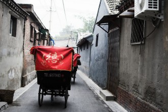 rickshaw in hutong