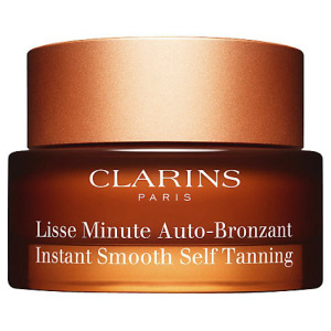 Clarins Instant Smooth Self Tanning. Reliable, rapid and even.
