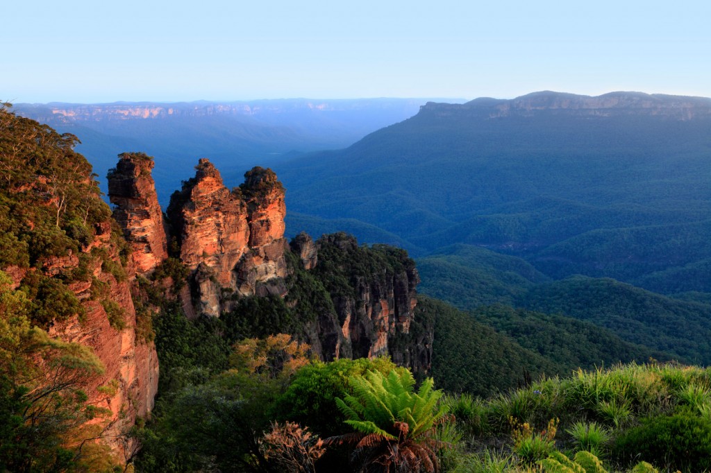 Three Sisters, Australia