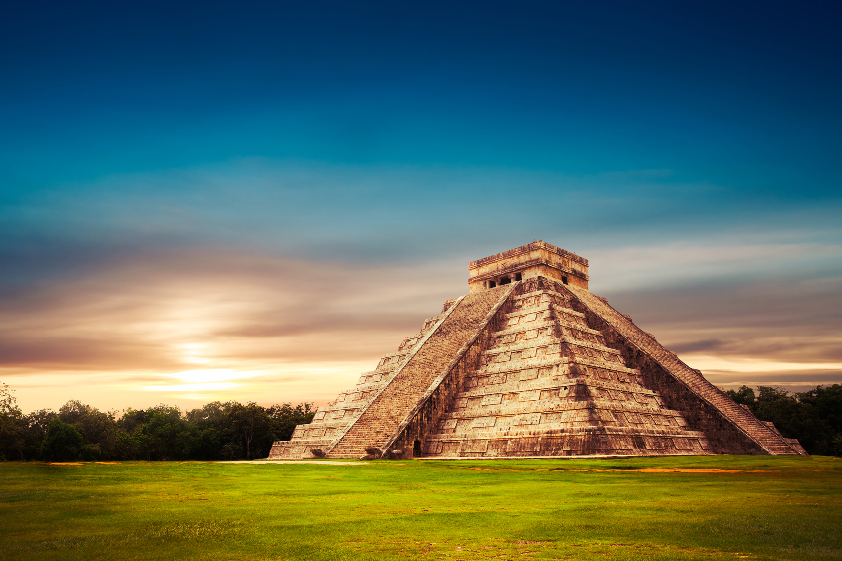 South American destinations Chichen-Itza-www.istockphoto.comgbphotoel-castillo-pyramid-in-chichen-itza-yucatan-mexico-gm537243905-57786430-fergregory