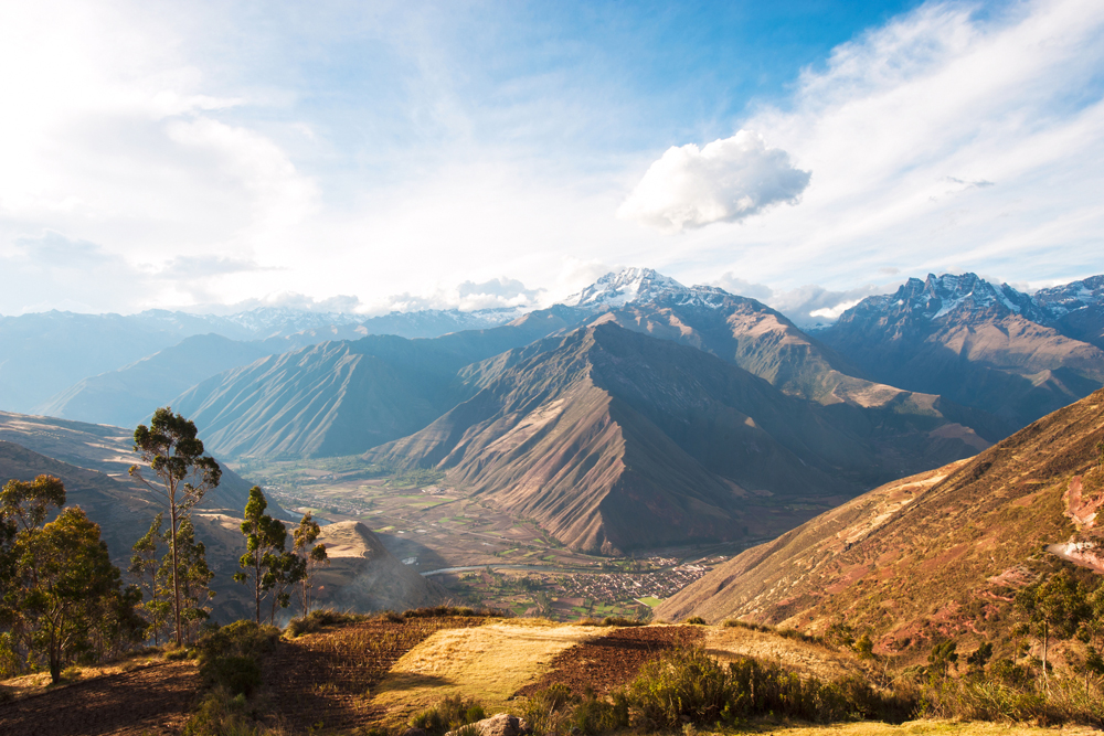 Amazing natural wonders Sacred-Vallery-www.istockphoto.comgbphotosacred-valley-urubamba-peru-gm497756471-40782828-xeni4ka