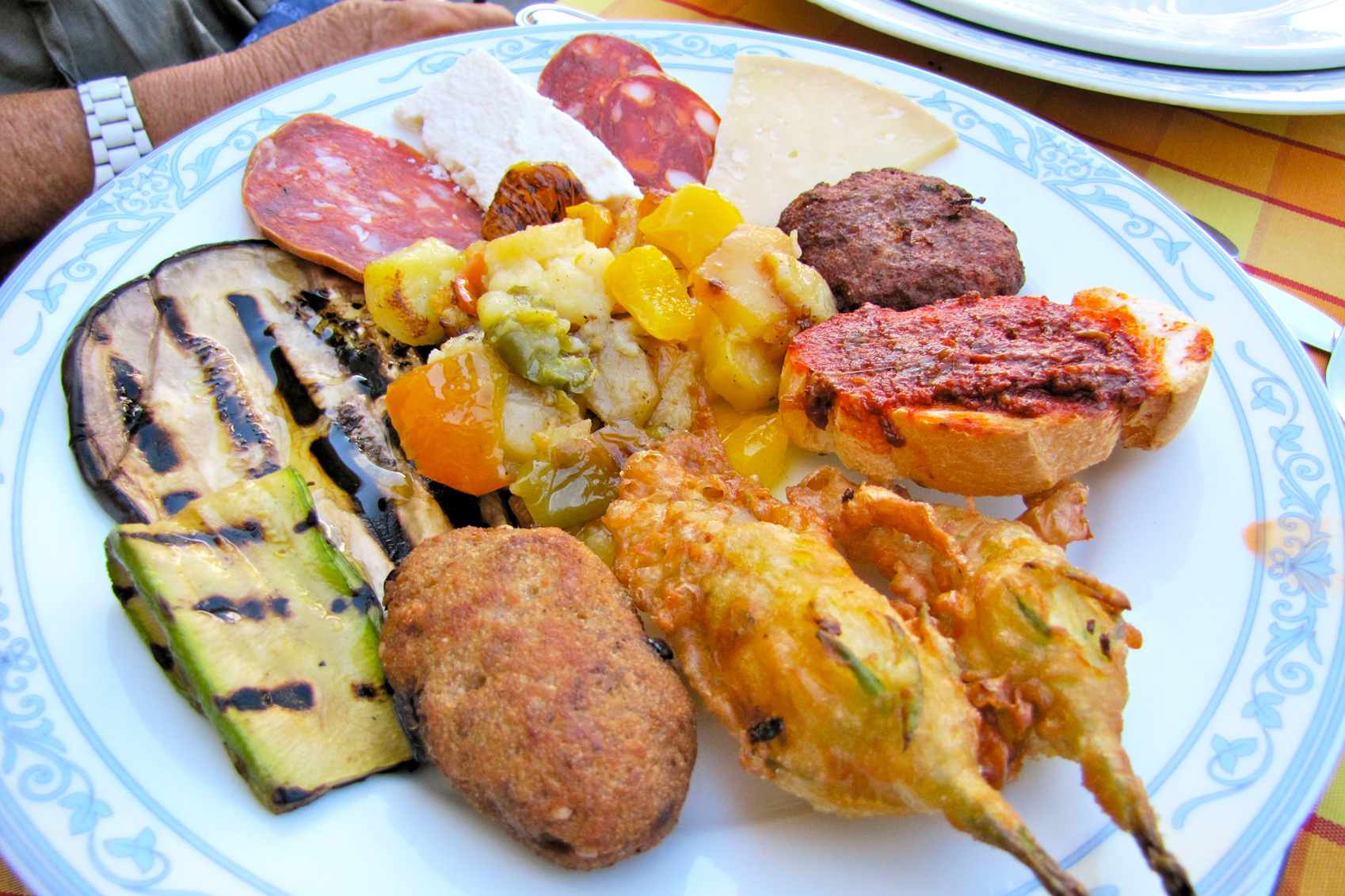 la dolce vita in Italy Antipasto-calabrese-CREDIT-MichelleFabio