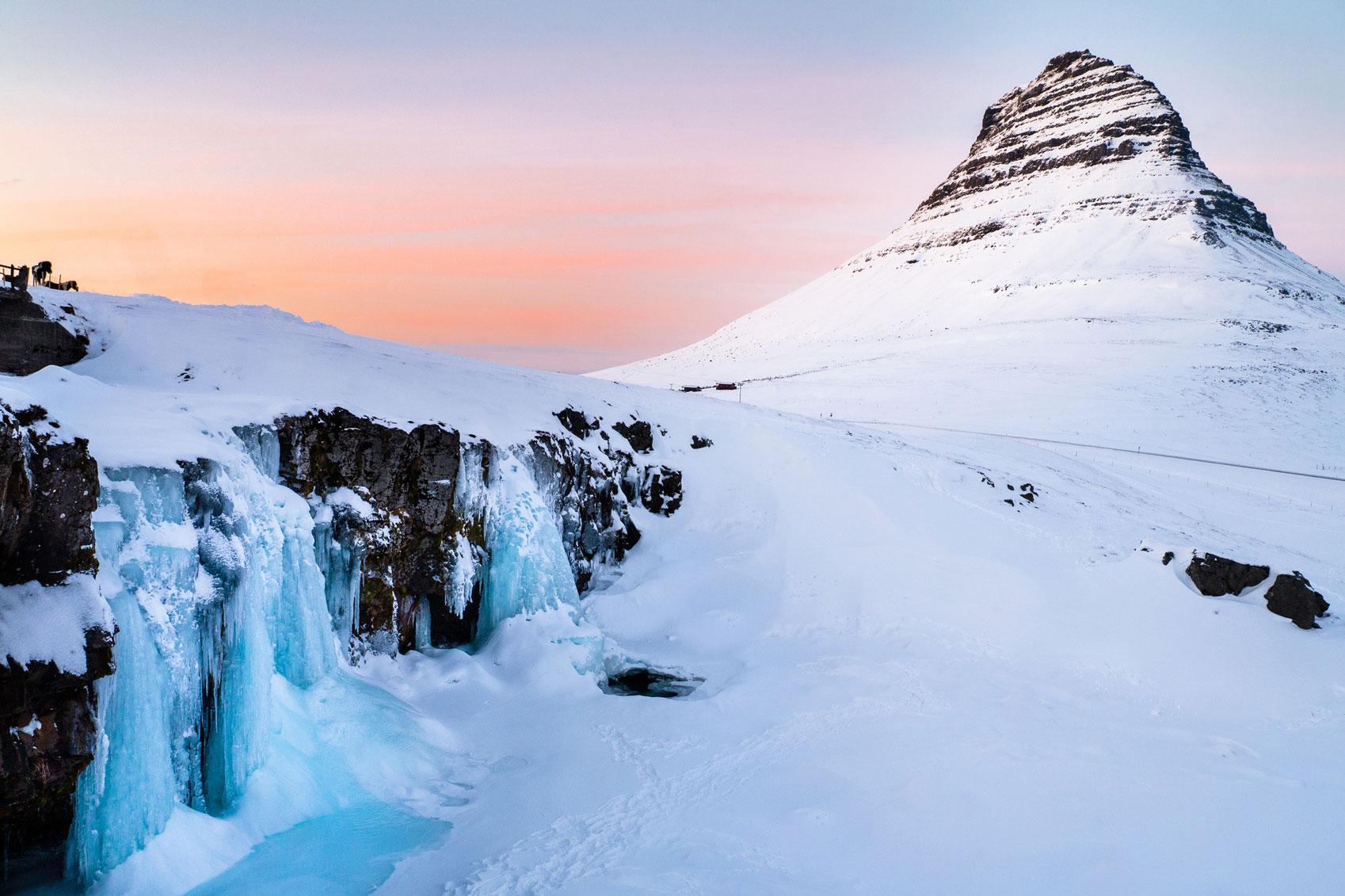 Iceland know before you go Kirkjufell-Winter-Iceland-www.istockphoto.comgbphotokirkjufell-winter-in-iceland-gm625910282-110337353-DanielHarwardt
