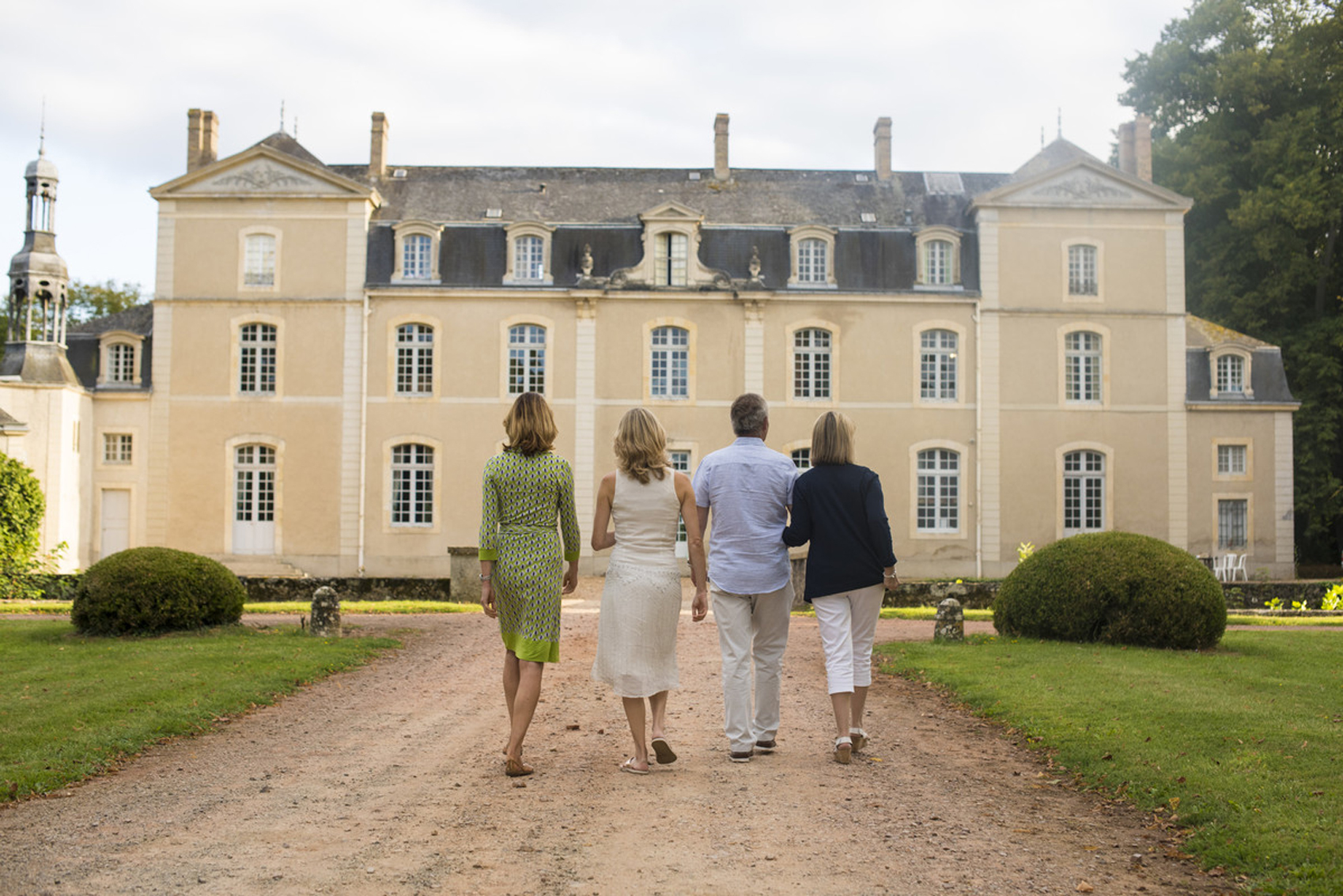 Benefits of Guided Travel sleep-in-style