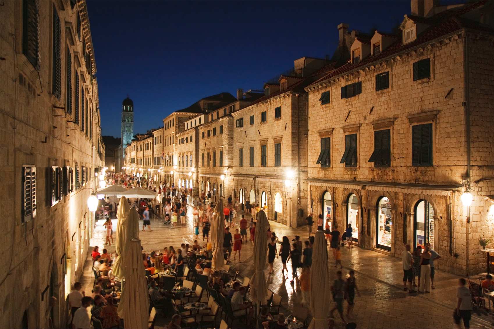 24 hours in Dubrovnik Dubrovnik-at-Night-www.istockphoto.com_gb_photo_dubrovnik-at-night-gm182187894-10702253-Richmatts