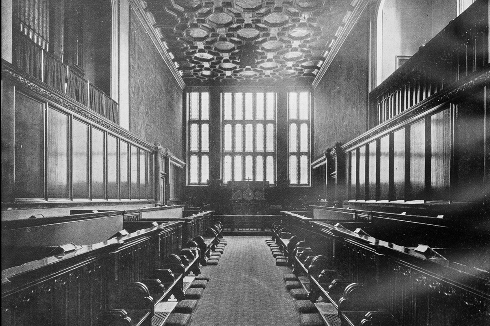 Royal Wedding Locations Chapel-royal-www.istockphoto.comgbphotoantique-londons-photographs-chapel-royal-st-jamess-gm647680782-117563055-ilbusca