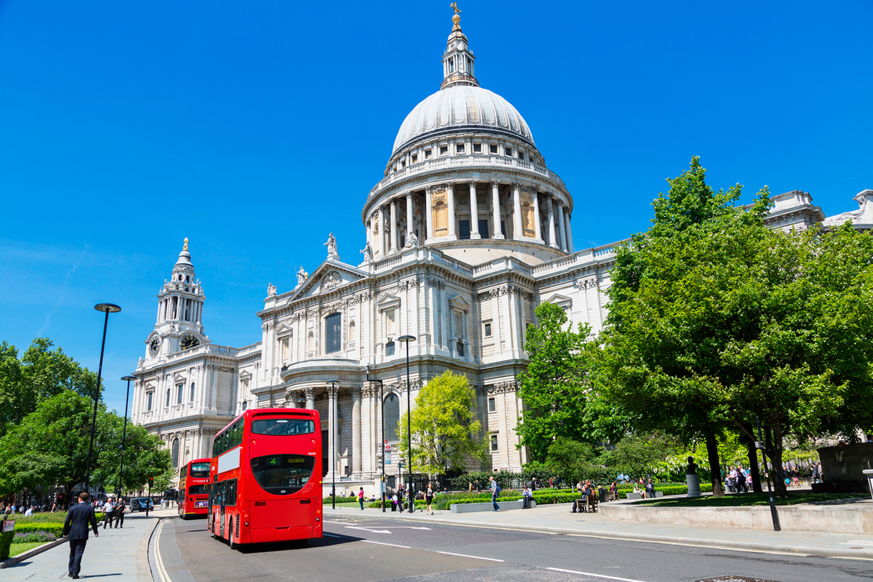 Royal Wedding Locations St-Pauls-www.istockphoto.comgbphotost-pauls-cathedral-london-gm503564754-82605155-johnkellerman