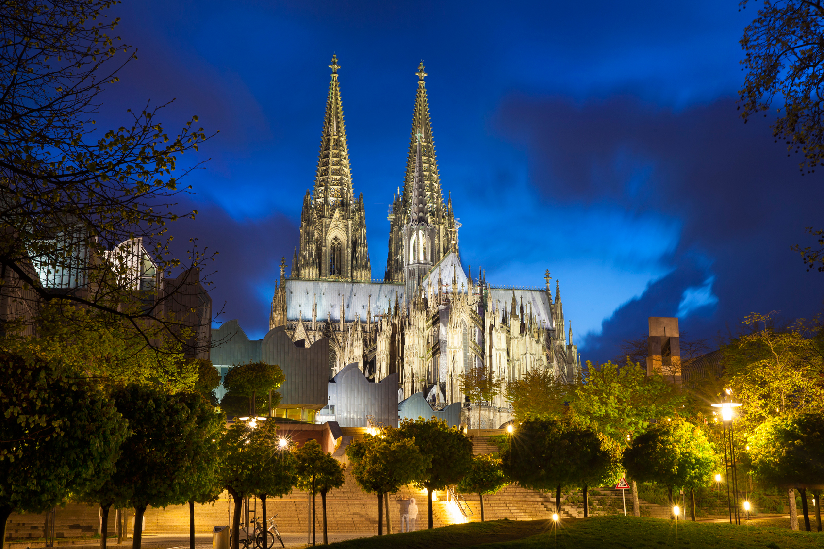 Incredible German Sights Berlin-www.istockphoto.com_gb_photo_berlin-brandenburg-gate-at-night-gm494161874-77297715-TomasSereda Cologne-Cathedral,-Night-www.istockphoto.com_gb_photo_cologne-cathedral-at-night-germany-gm625187896-110024091-Horst-Gerlach