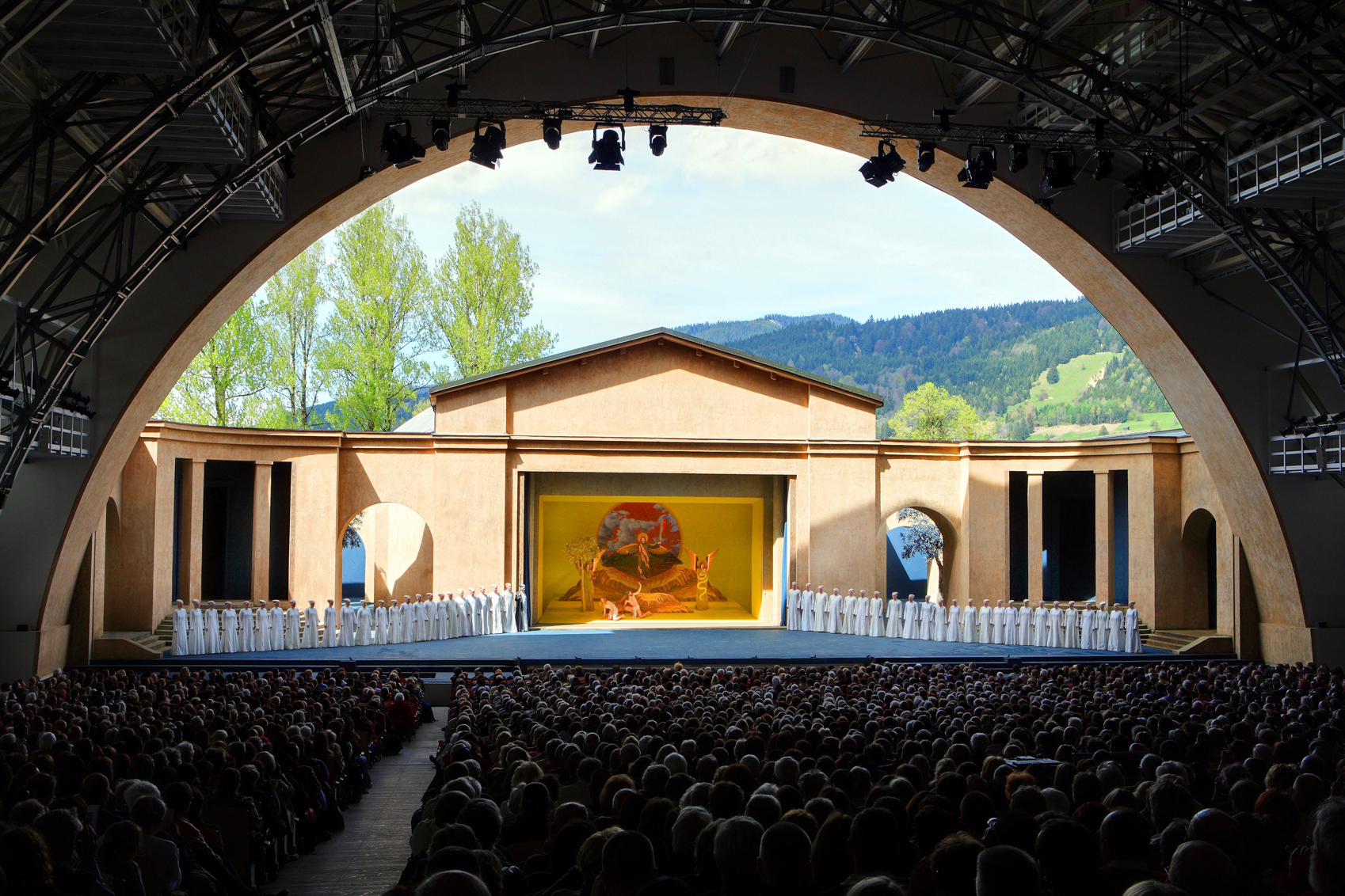 Incredible German Sights passion_play_theater_oberammergau_c_foto_kienberger-CREDIT-Oberammagau-Passion-Play-2020