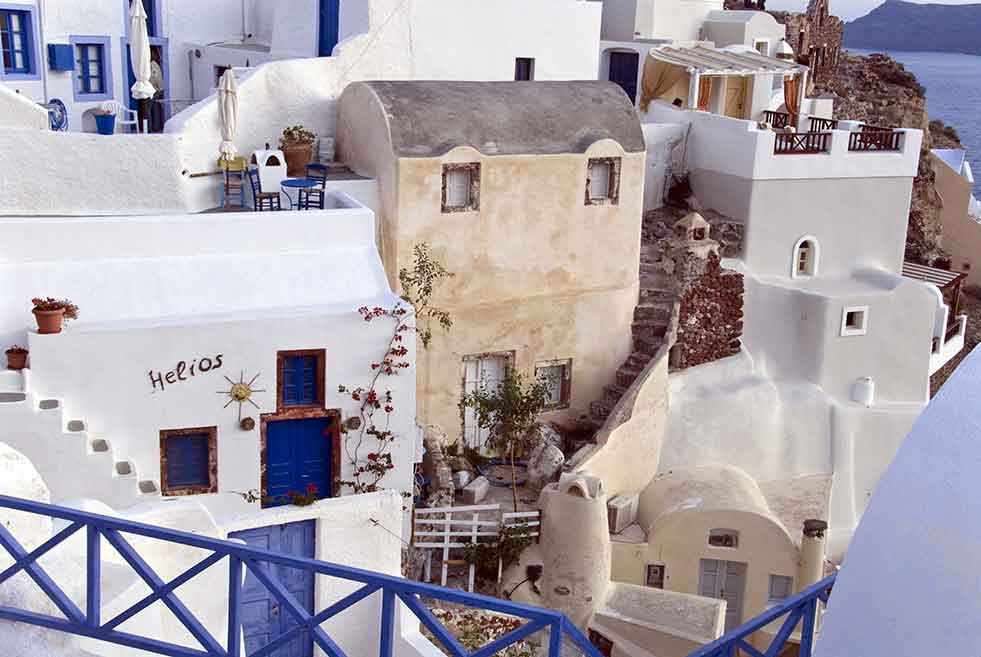 greek houses blue doors