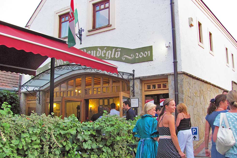 Schieszl winery entrance