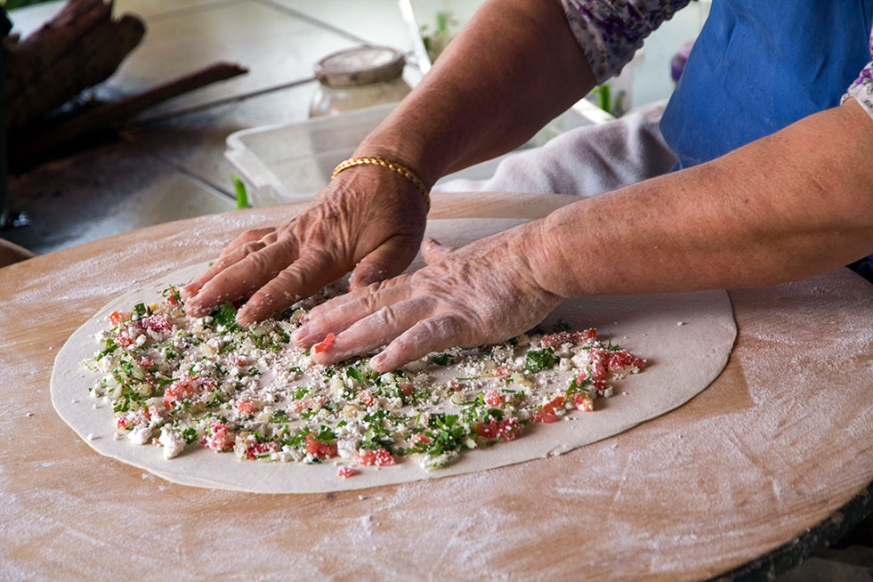 lahmacun pizza turkey middle east food