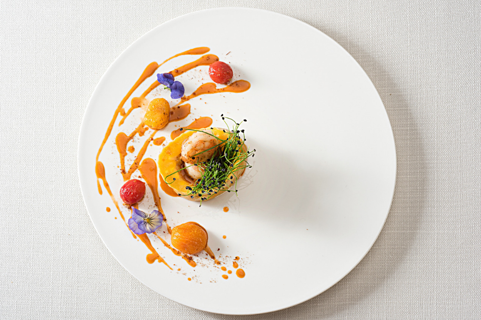 Go for dinner in Toronto