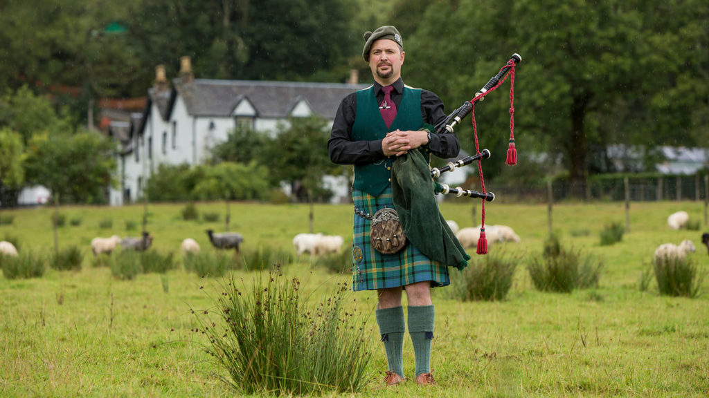 Person from Scotland at Leddard Farm - Scottish expressions