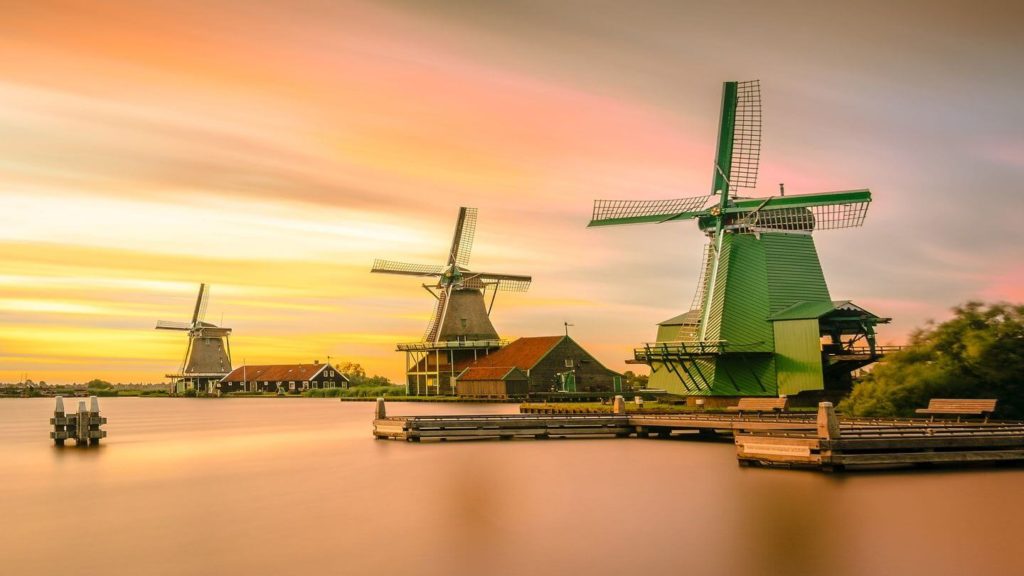 traditional Dutch windmills netherlands