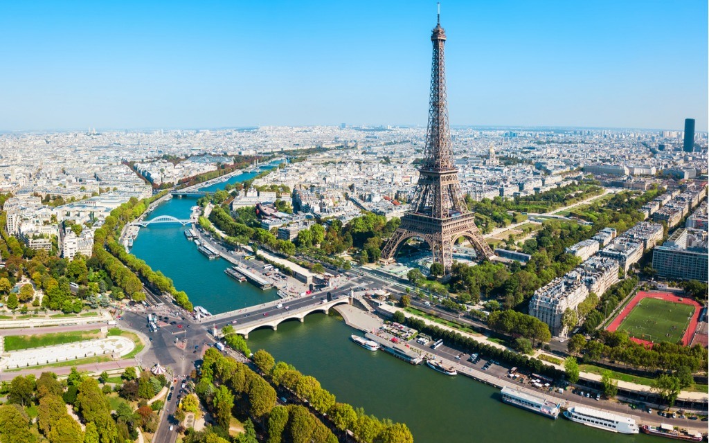 Paris overview shot
