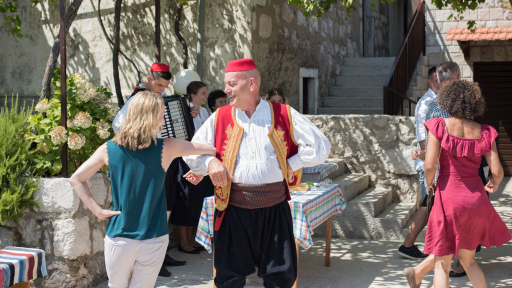 Be My Guest experience