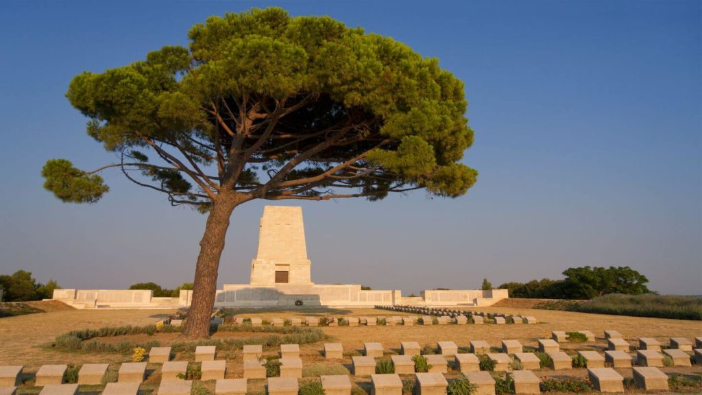 Lone Pine cemetery gallipoli turkey
