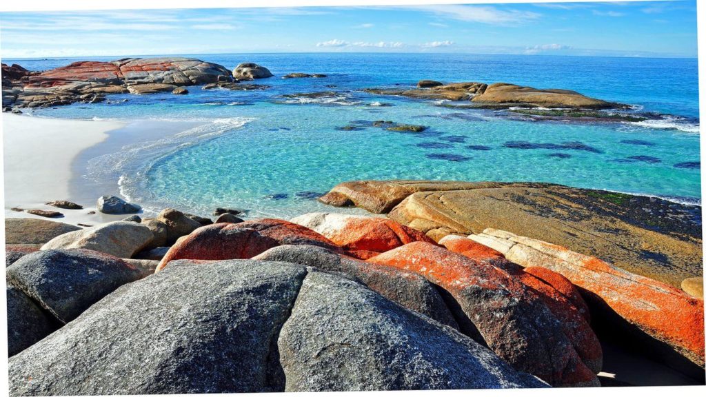 red rocks blue water Bay of Fires Tasmania