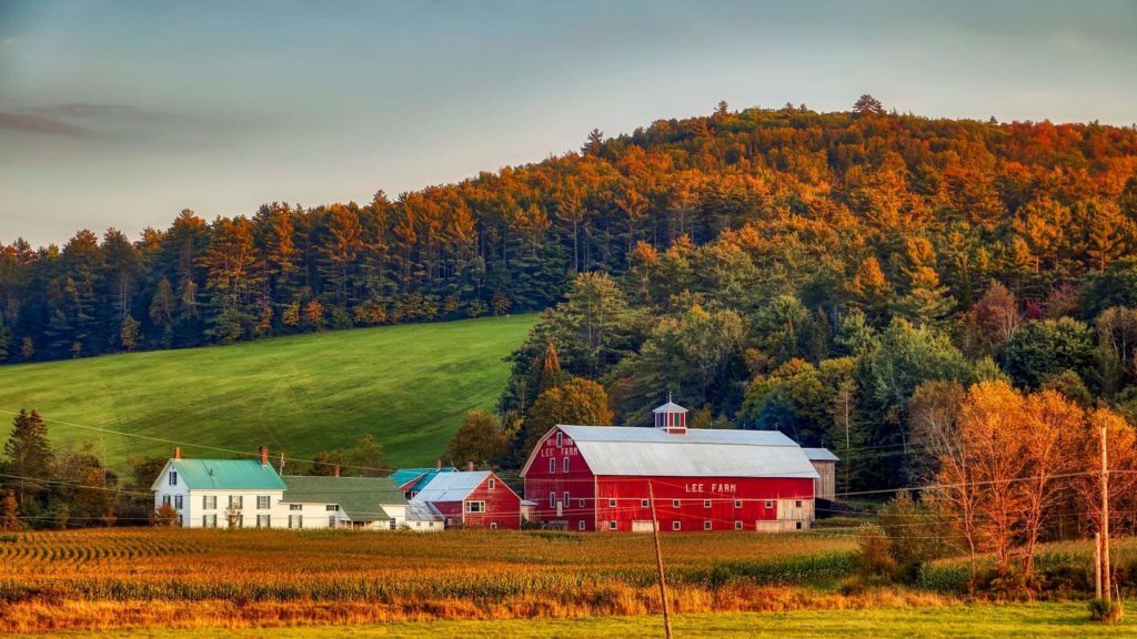 autumn foliage red house new hampshire new england USA