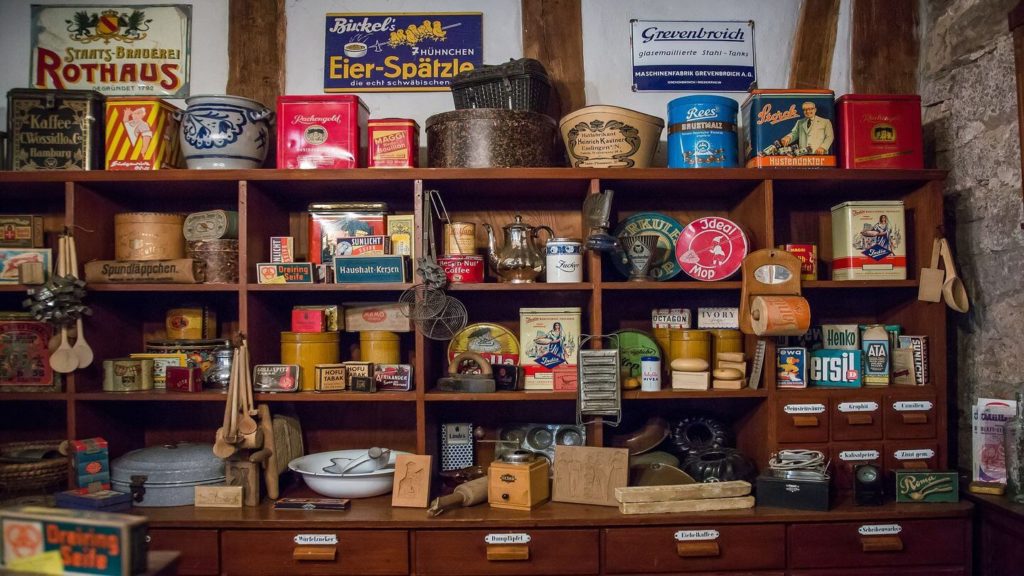 boutique store selling vintage containers