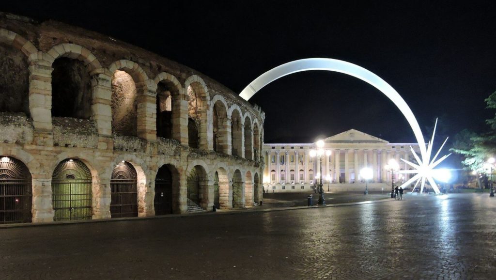 giant Christmas star Verona Christmas markets in Italy