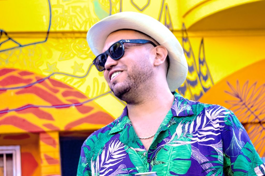 Casual and comfort are the locals go-to for what to wear in Hawaii