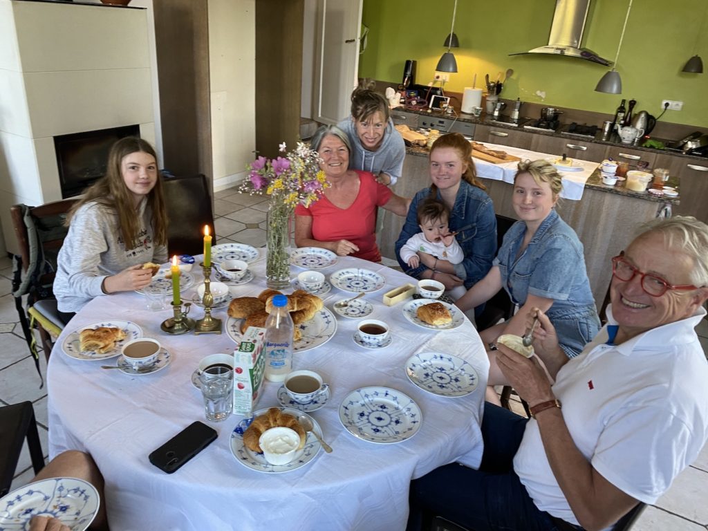 Colette and Ulf with their daughters