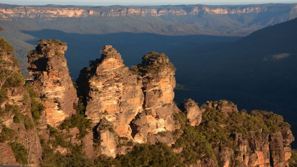 three sisters blue mountains australia