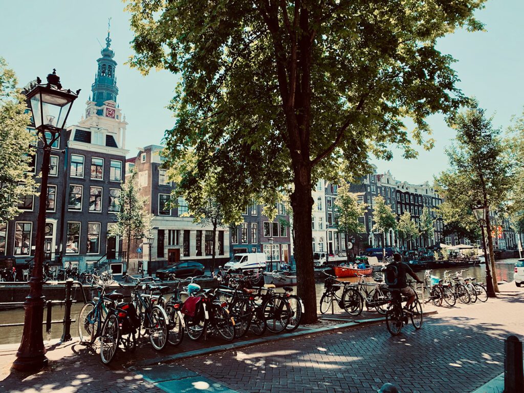 Amsterdam cycle lanes