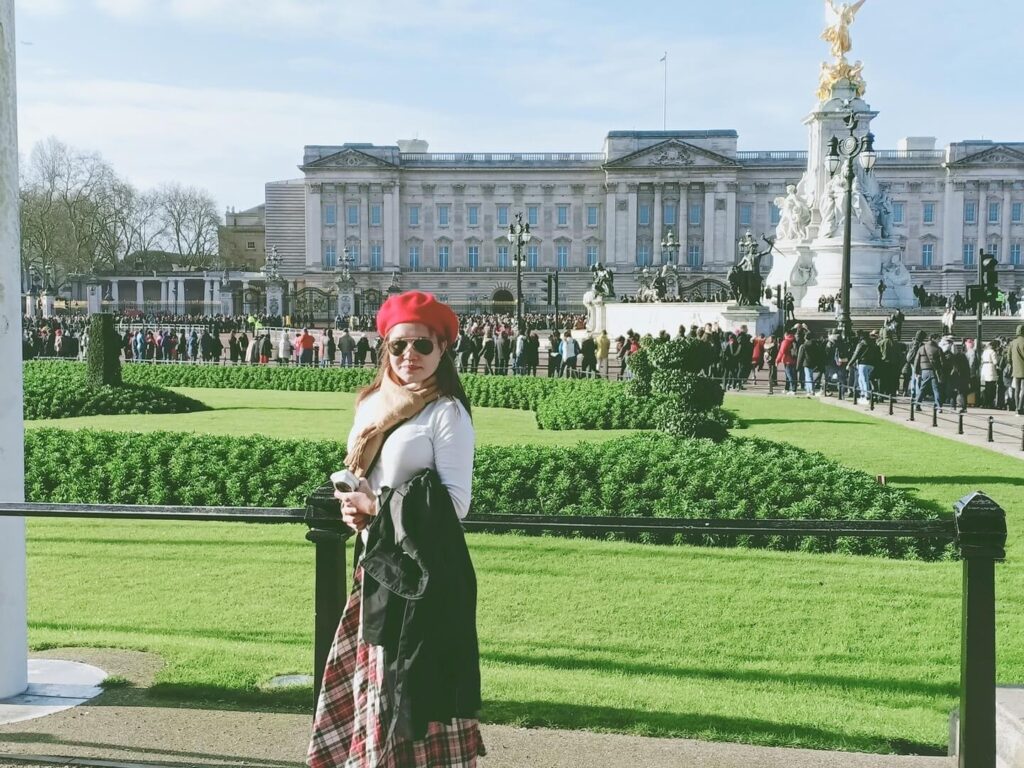 Candy Trafalgar guest solo traveller