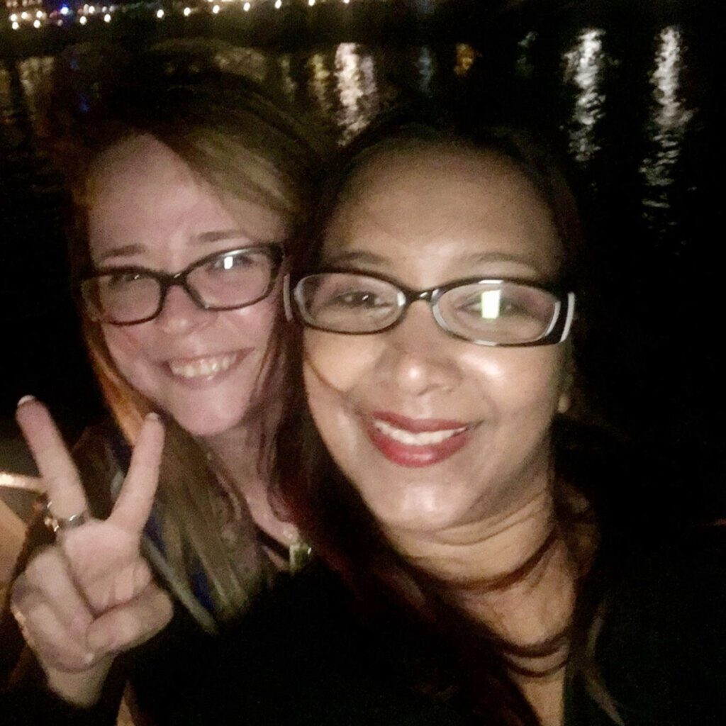 Justine and Julie Trafalgar friends