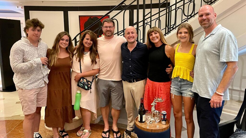 Trafalgar past guest Wendy with her family